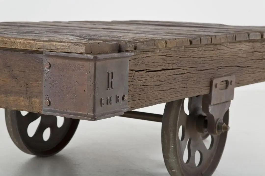 KARE Couchtisch Railway 135x80cm 75613