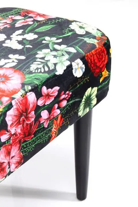 KARE Bank Santos Flores 83998